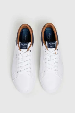 Zapatillas Clásicas Con Detalles En Ante