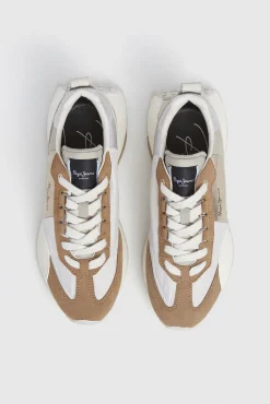 Zapatillas Con Detalles En Ante