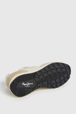 Zapatillas Con Detalles En Ante