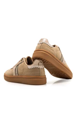 Zapatillas modelo Cumbia de mujer