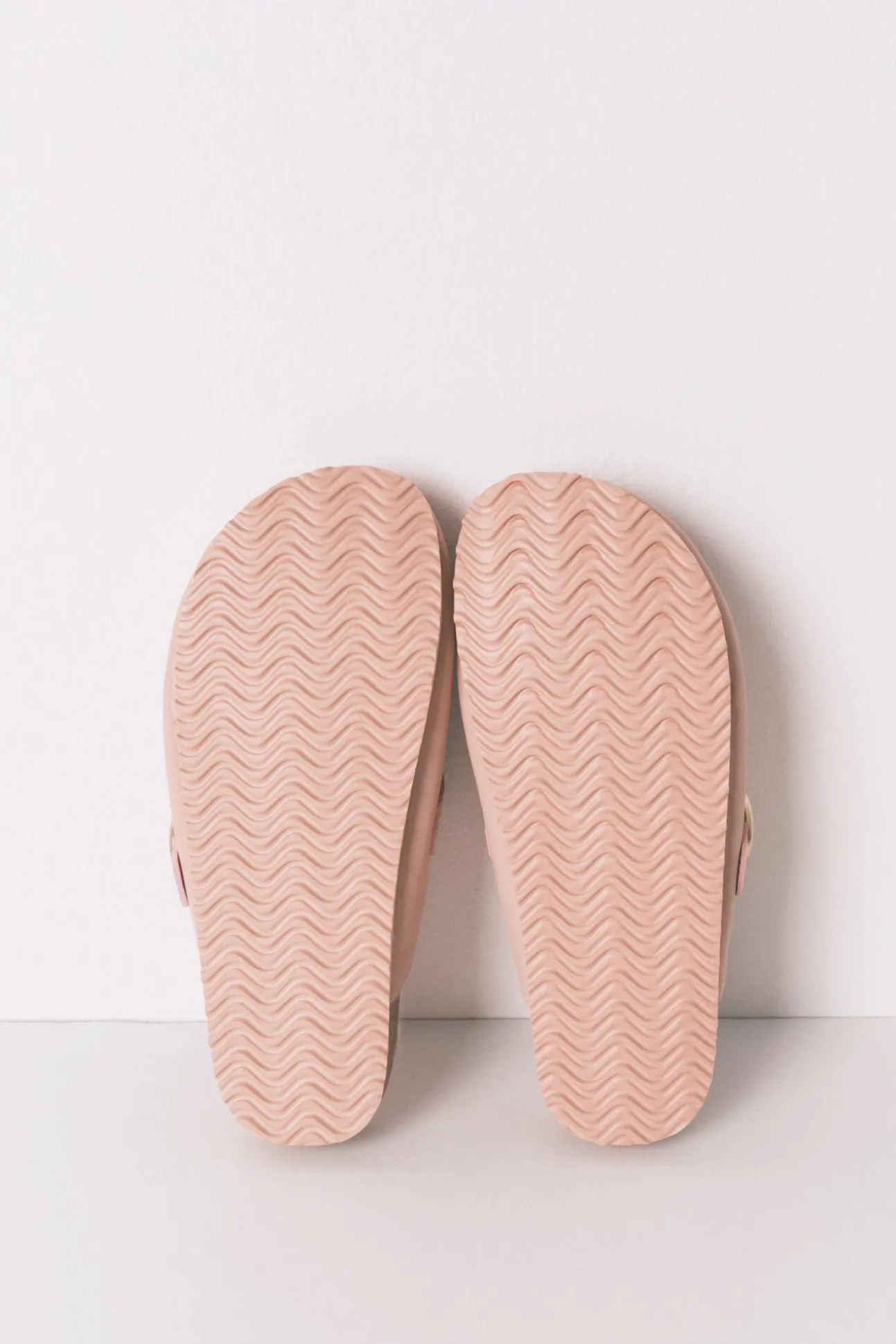 Zapatillas tipo zueco pelo rosa