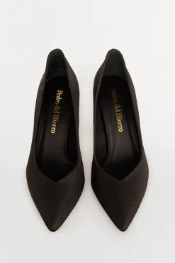 Zapato de salón con tacón