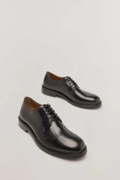 Zapato vestir cordones